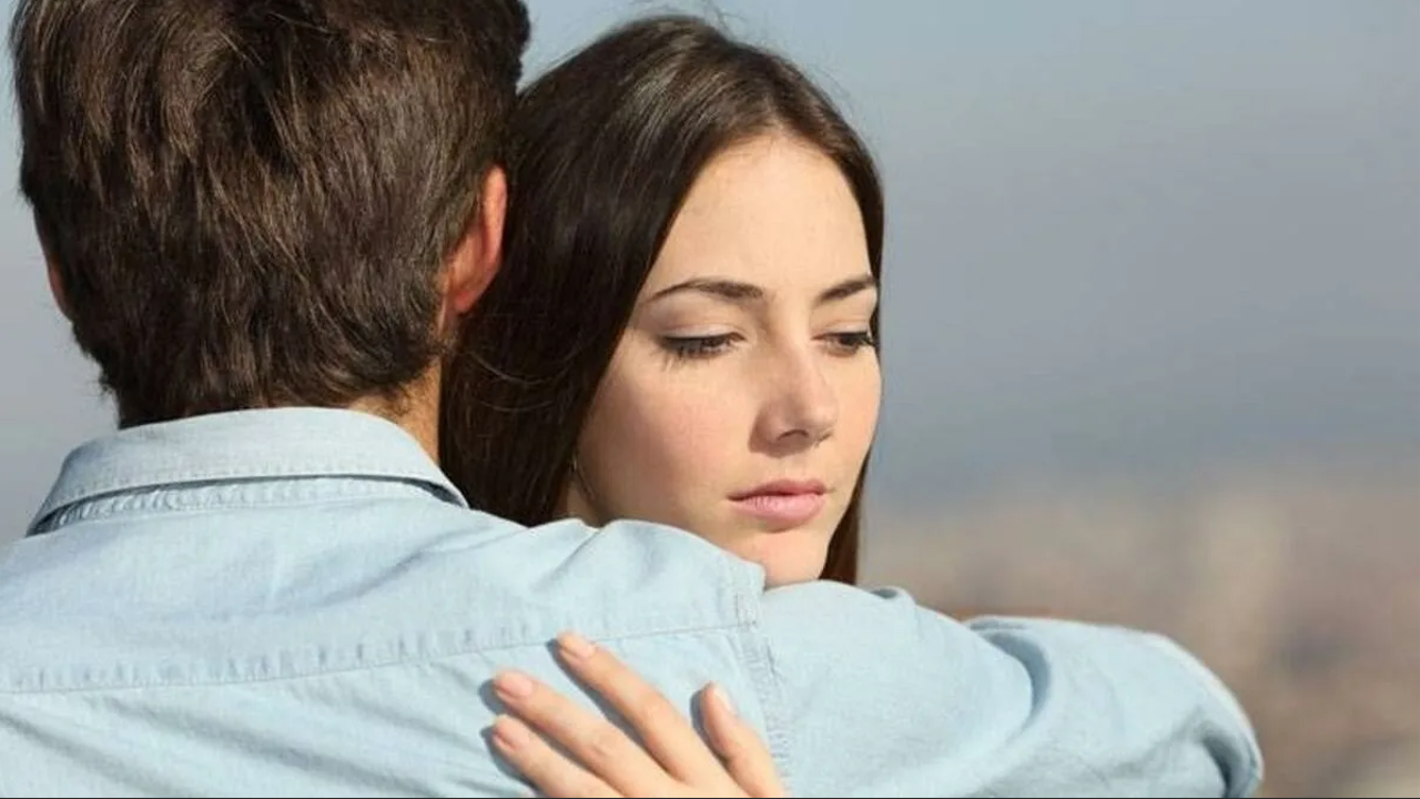 İkili ilişkilerde ayrılma ya da barışmaya karar verememe durumu nedir?