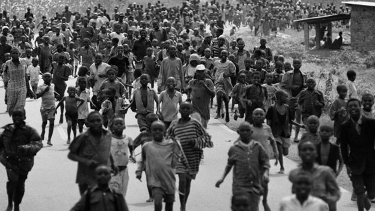 Ruanda'da soykırım mağduru kadın kocasının katilini affetti