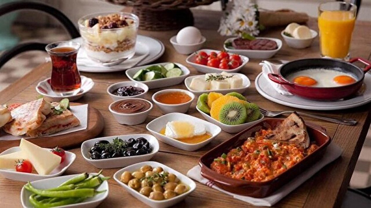 Beslenme ve Diyetisyen Uzmanından Ramazan sonrası porsiyon uyarısı