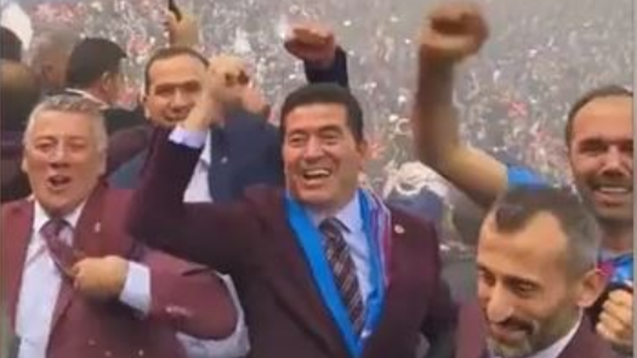 İktidar ve muhalefet vekilleri şampiyonluğu yan yana kutladı