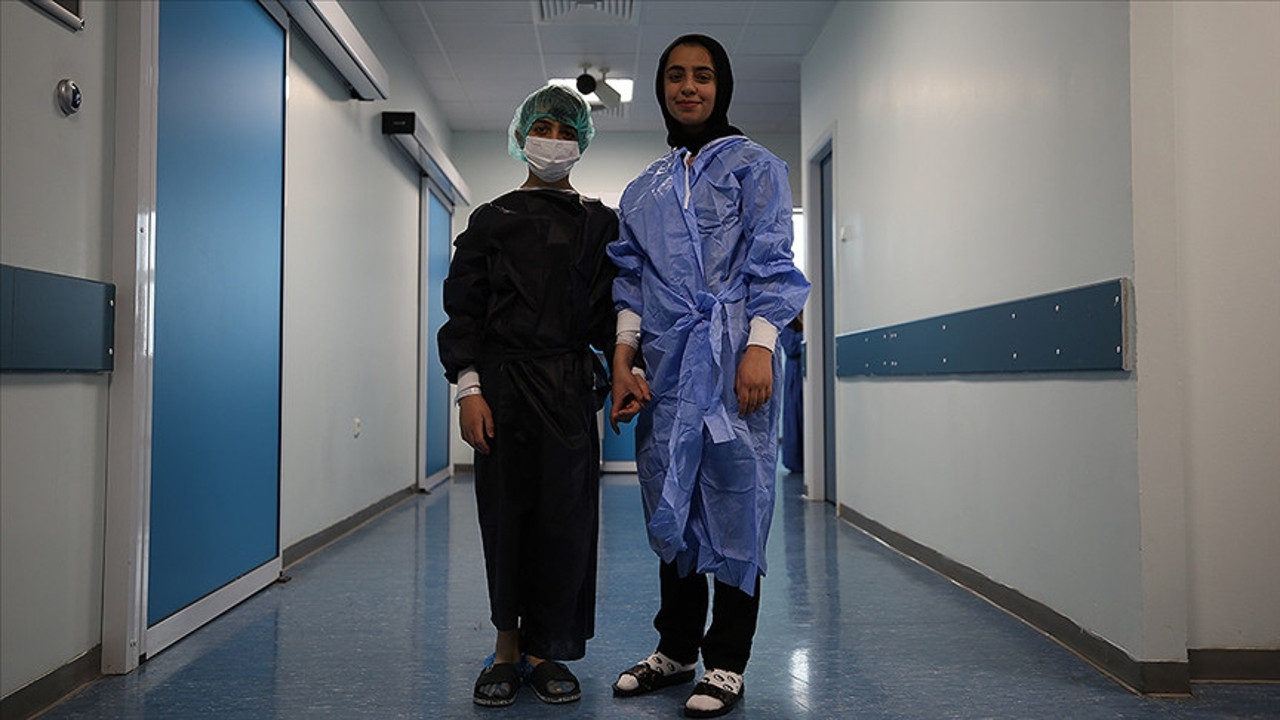 Talasemi hastası kardeşlere kardeşleri "can" oldu