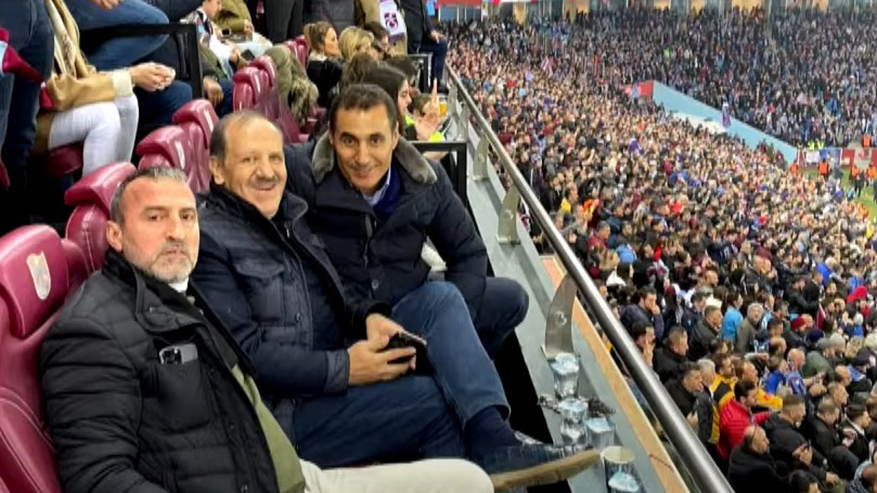 Cemal Kalyoncu ve Metin Güneş'ten Trabzonspor'a destek. Şampiyonluk maçını tribünden takip ettiler