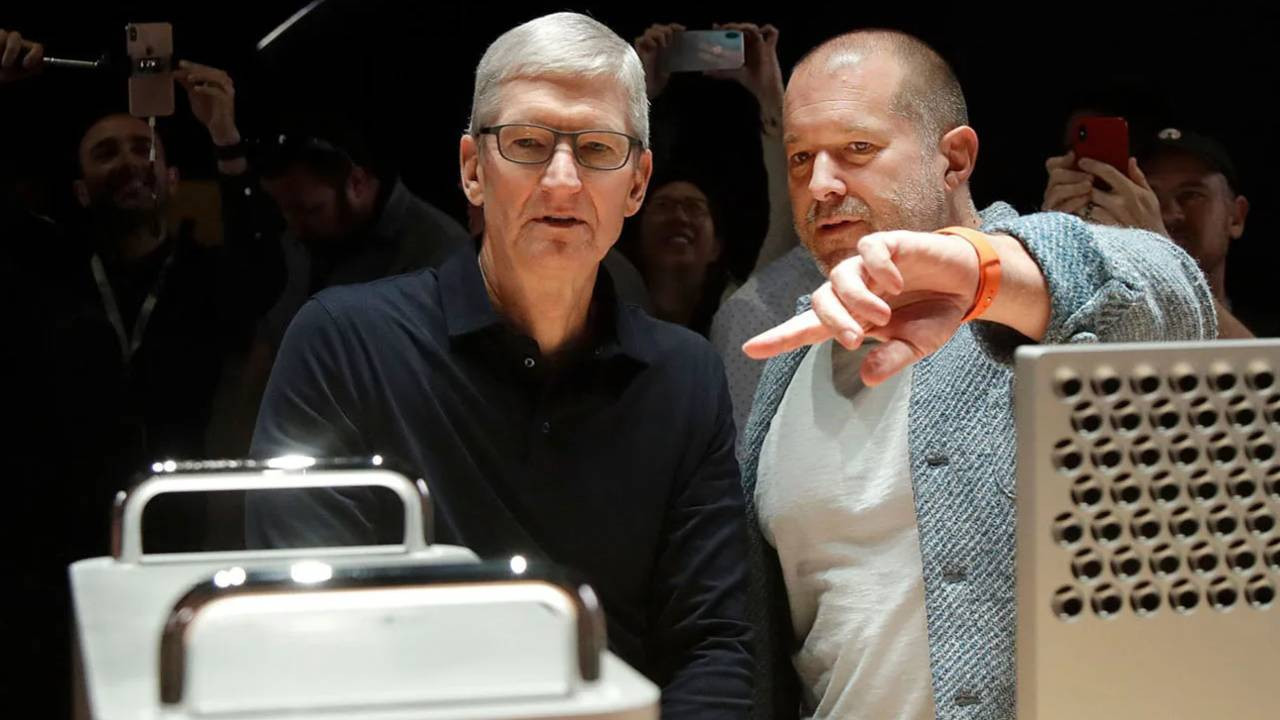 Apple'ın en önemli adamı neden istifa ettiğini duyurdu