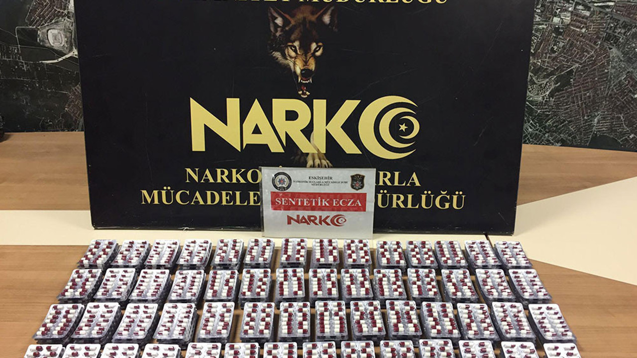 Valizin içinde bulundu. Tam 3 bin 136 adet ele geçirildi