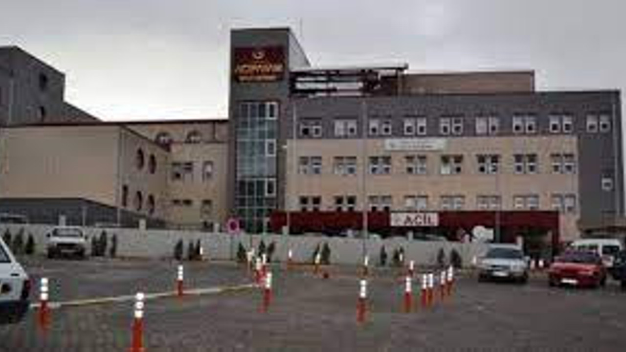 Denizli'de 1 kişi sobadan zehirlendi. 1 kişi yaralandı