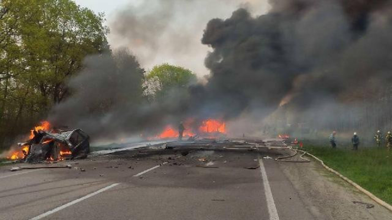 Ukrayna'da feci kaza: 16 ölü, 6 yaralı