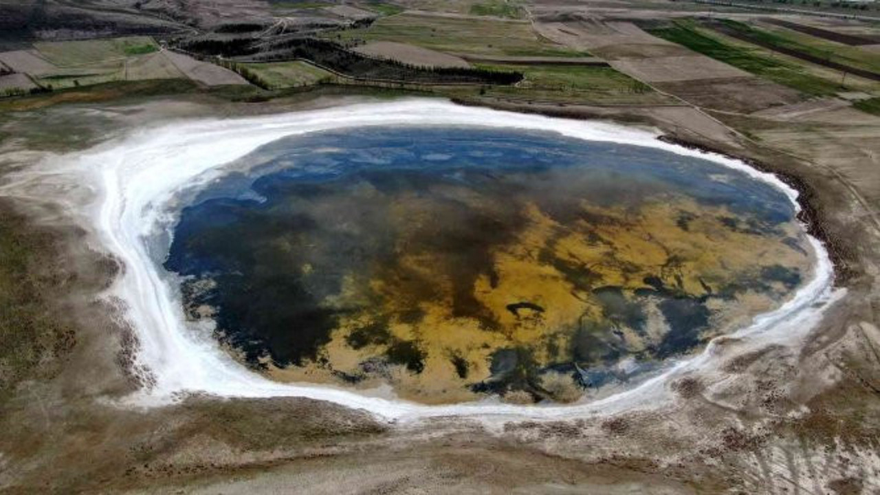 Kartpostallık görüntüler oluşan Kellah Gölü'nde tehlike çanları çalıyor