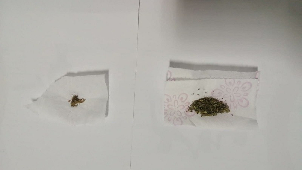 Eskişehir'e uyuşturucu madde sokmaya çalışan 2 kişi yakalandı (06 Mayıs 2022)