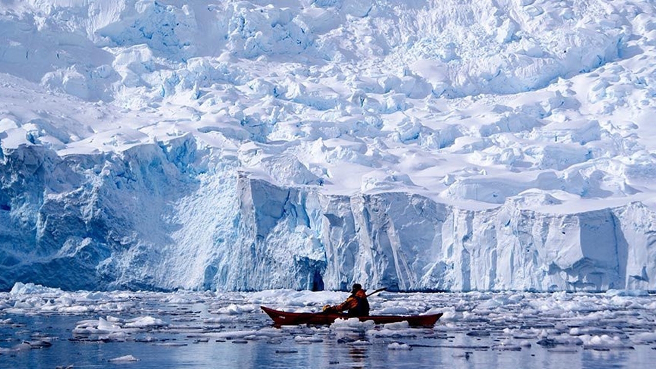 Antarktika buzulunun altında ilk kez keşfedildi. Küresel ısınma için önemli tespit