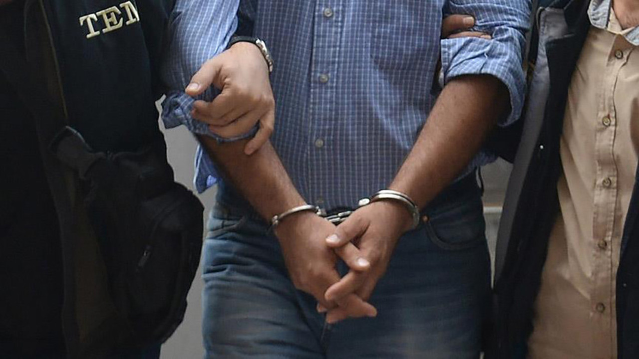 Firari avukat sahte kimlikle yakalandı! Terör örgütü üyeliğinden aranıyordu...