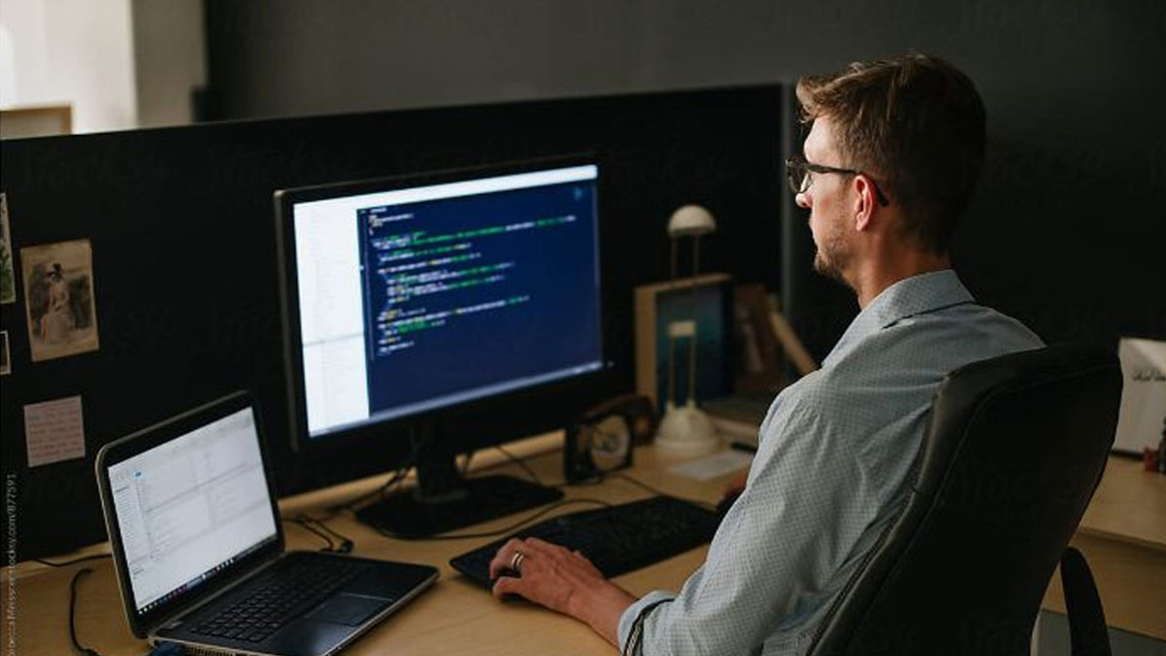 İstanbul Bilişim ve Akıllı Kent Hizmetleri personel alacak (07 Mayıs 2022)