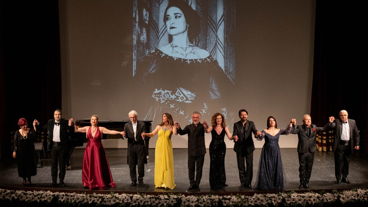 İDOB Diva Leyla Gencer'i andı