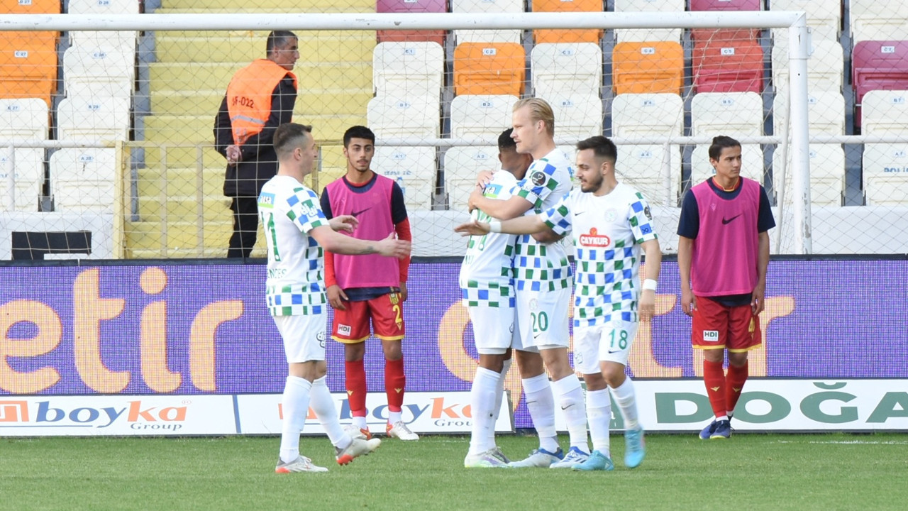 Ligden düşen Çaykur Rizespor'un golcüsü krallığa koşuyor: Malatyaspor'a da attı