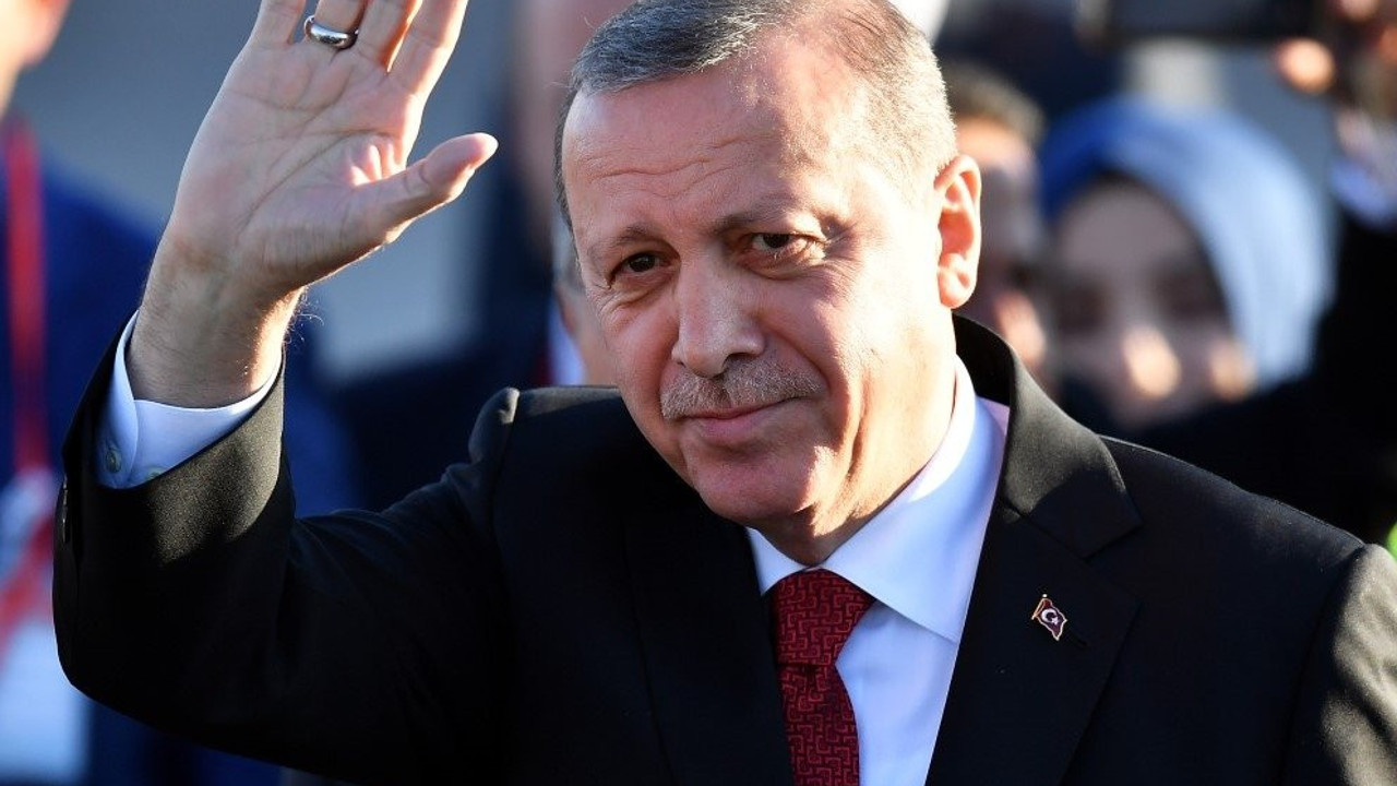 Eski müttefik Fehmi Koru iktidarın seçim planını açıkladı. Tarih verdi