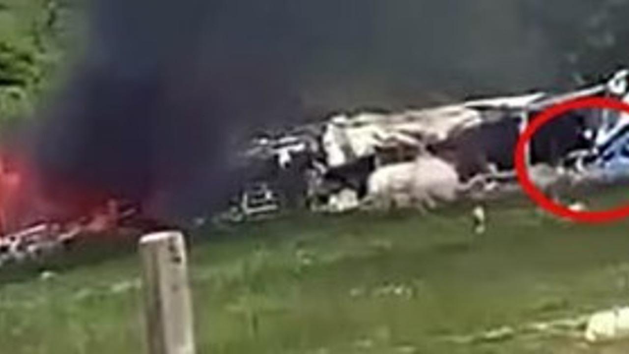 Yangınla savaşırken cayır cayır yandı