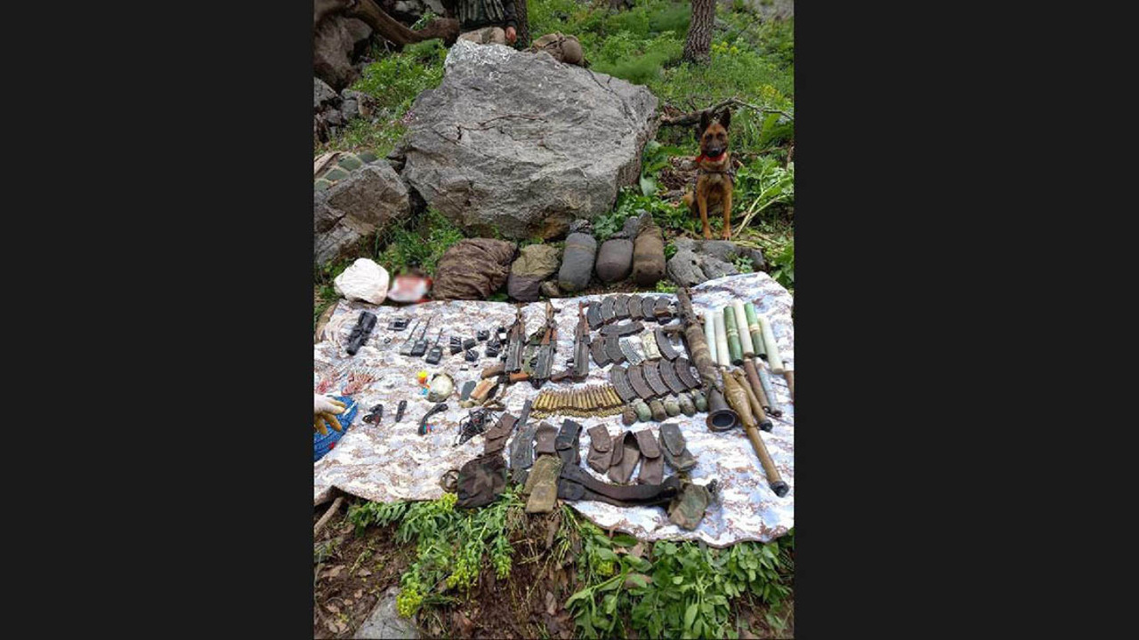 Siirt'te ele geçirilen silah ve mühimmatlar imha edildi