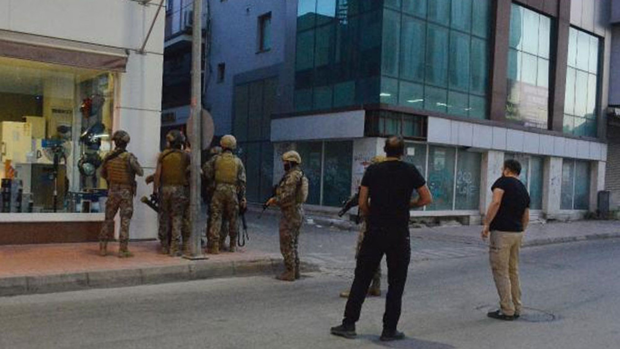 Adana'da şafak operasyonu: 35 gözaltı