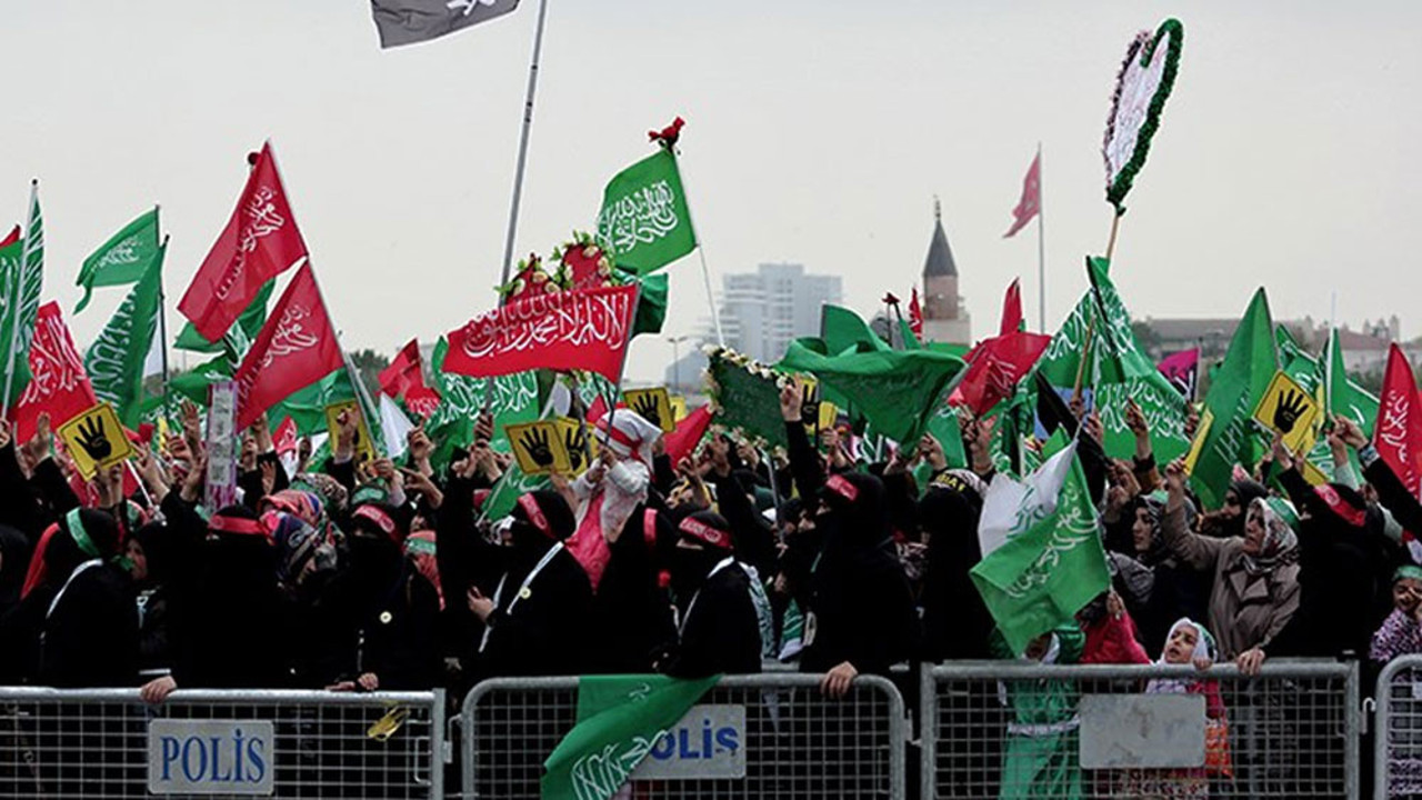 Devlet okulunda Hizbullahçı müdür