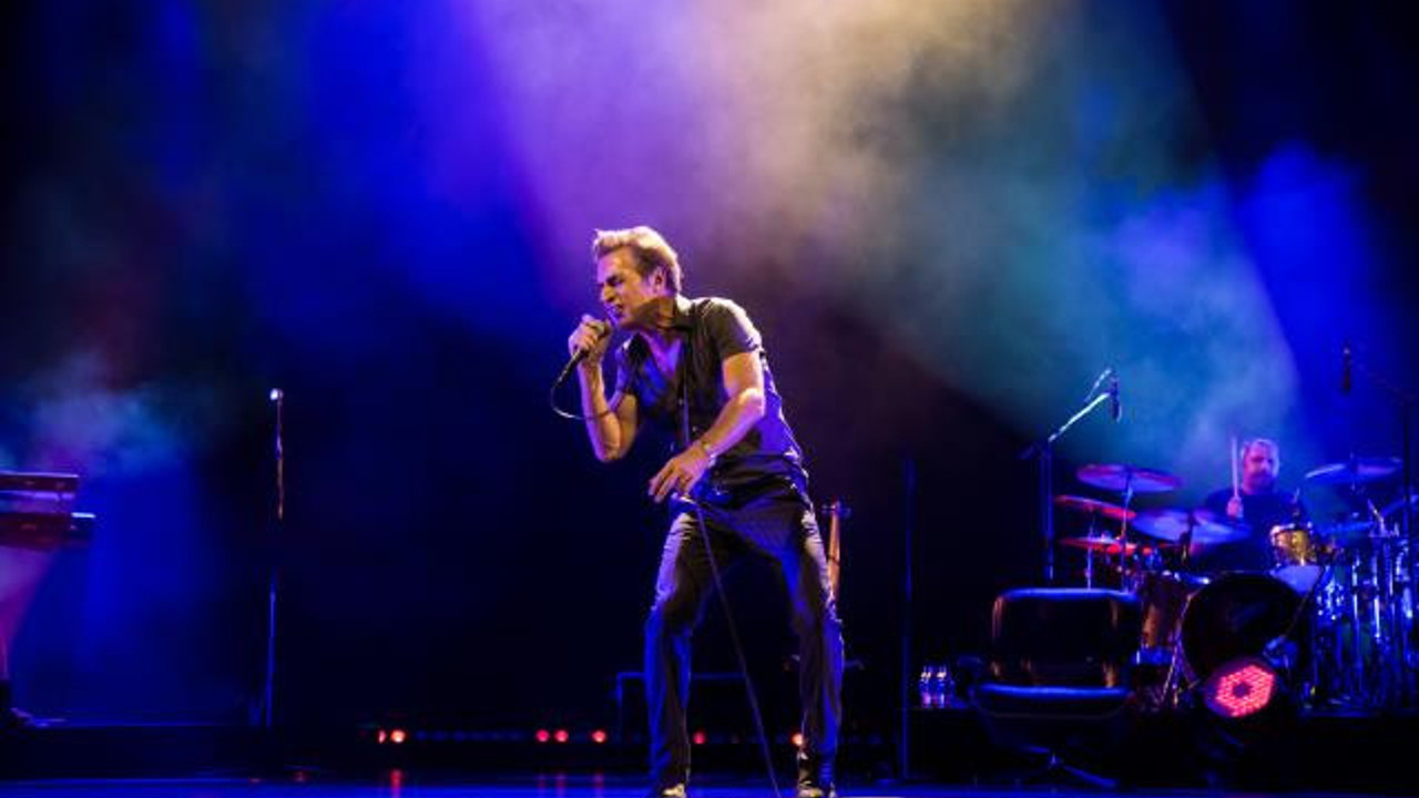 Harbiye Açık Hava sahnesinde Teoman coşkusu