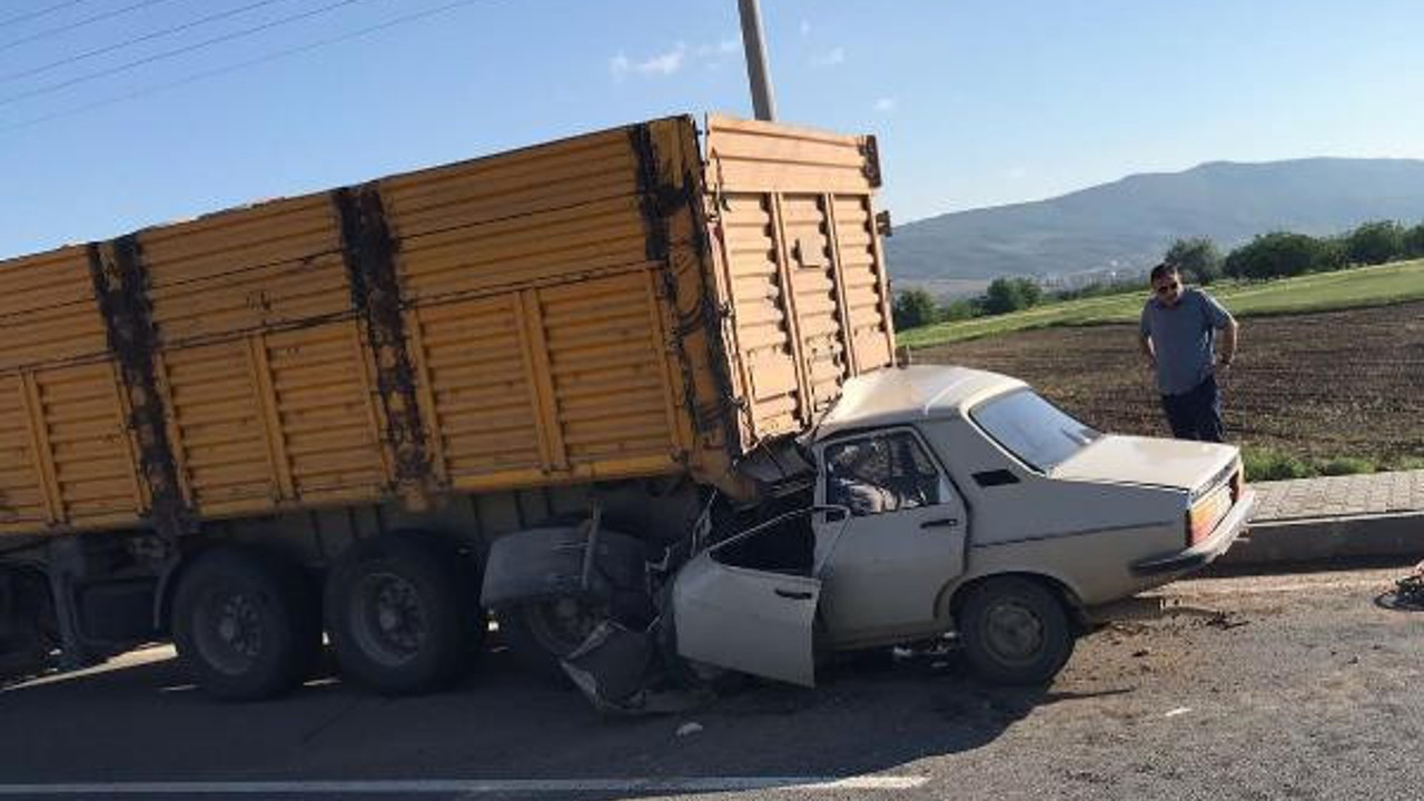 Denizli'de feci kaza: 3 ölü