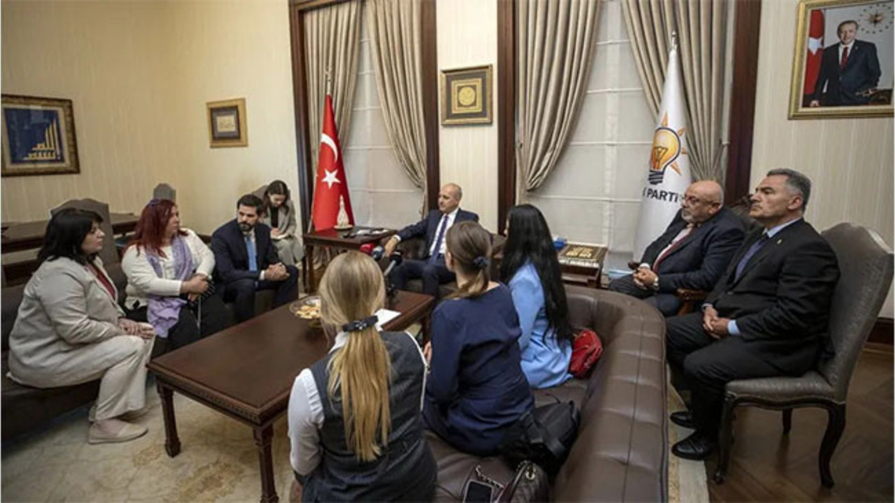 Numan Kurtulmuş'tan Ukraynalı ailelere: Montrö Anlaşması sayesinde Karadeniz'deki savaşı engelledik