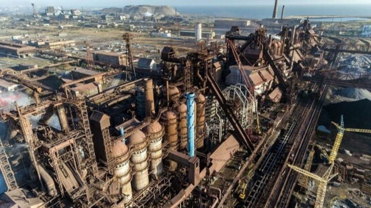 Rusya Savunma Bakanlığı: Mariupol'de Azovstal Fabrikası tamamen boşaltıldı