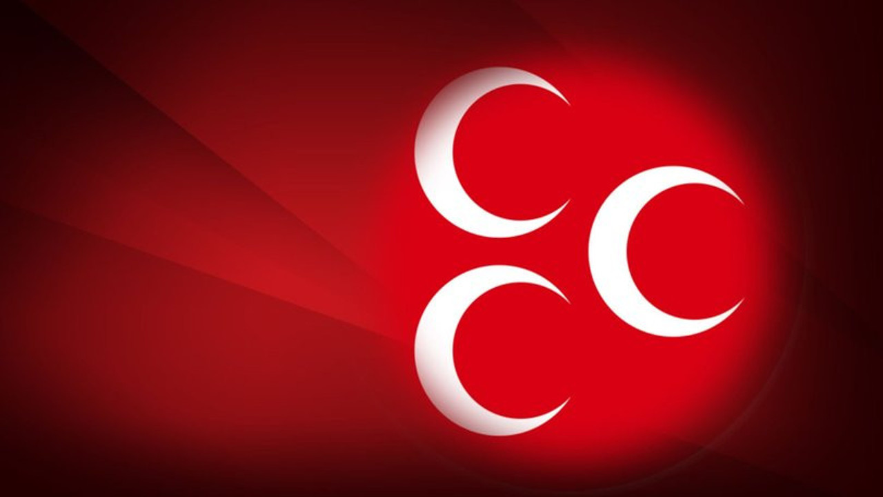 MHP'li belediye meclis üyesi, partisinden istifa etti