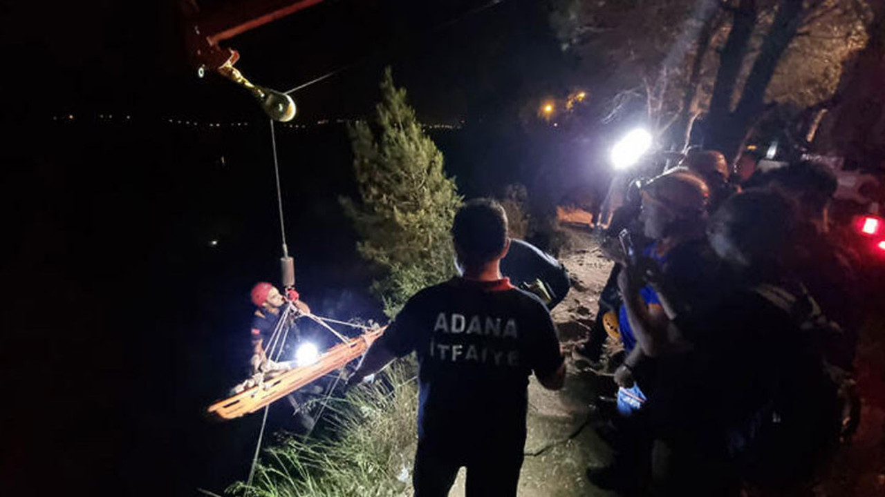 Uçurumdan düşen üniversiteli genci itfaiye kurtardı