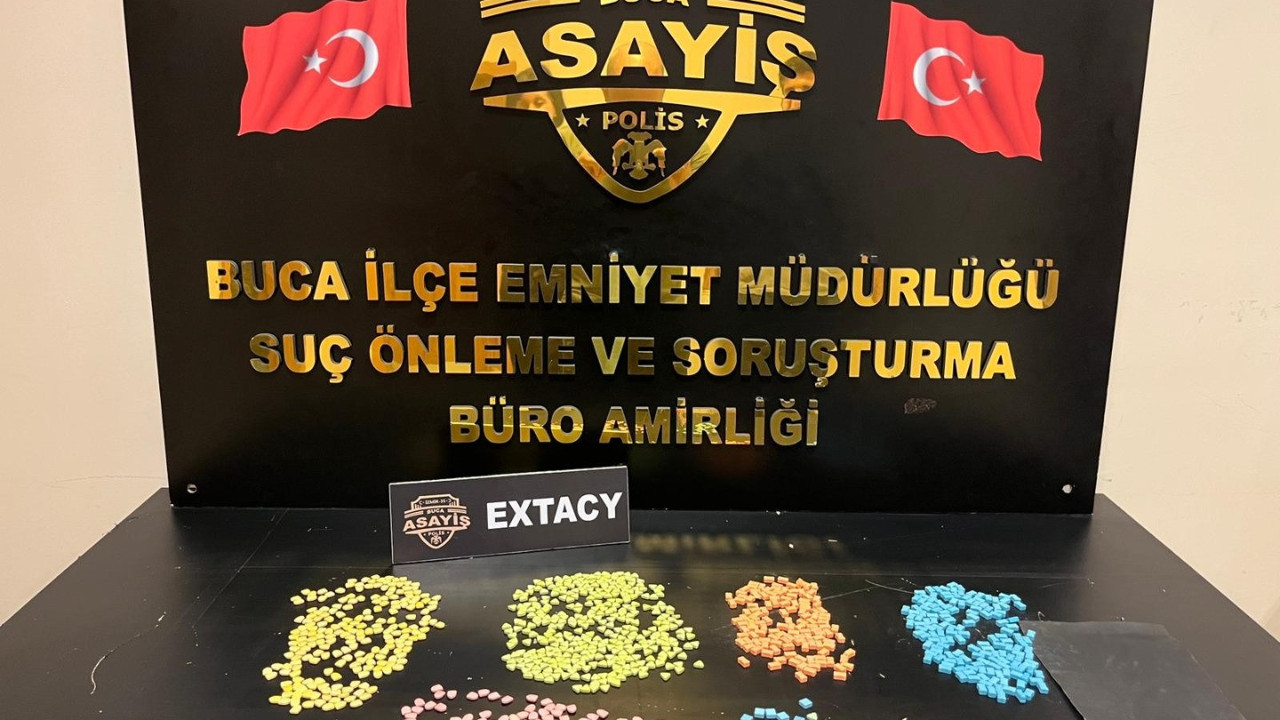 Durdurulan otomobilden binin üzerinde uyuşturucu hap çıktı