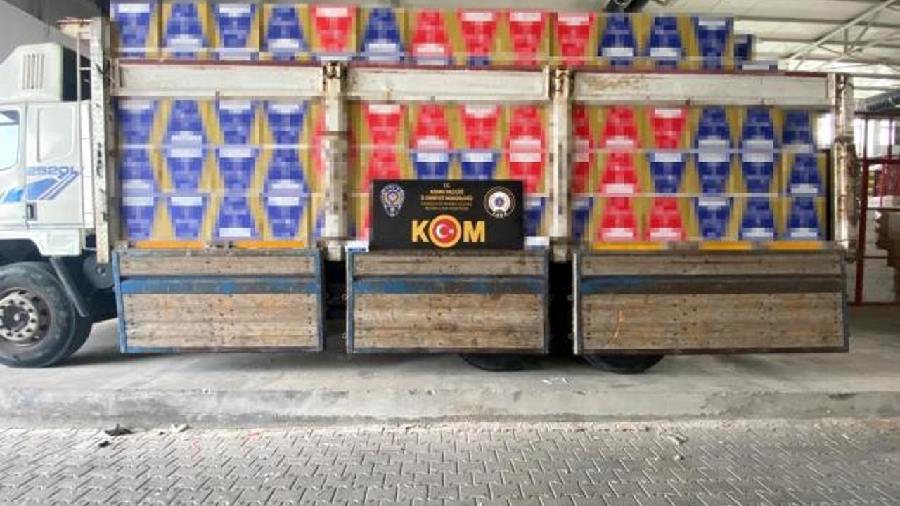 Bir depoda 588 bin 400 makaron yakalandı