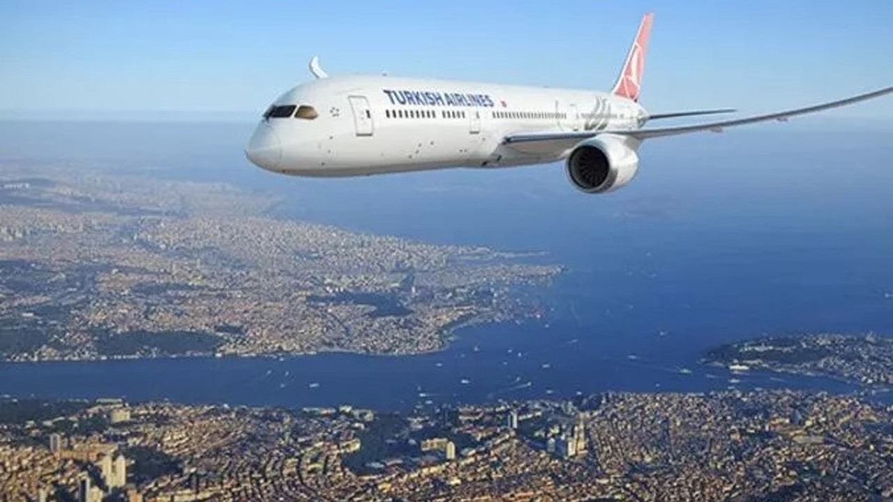 Kokpitteki duman ikazı THY uçağını geri döndürdü