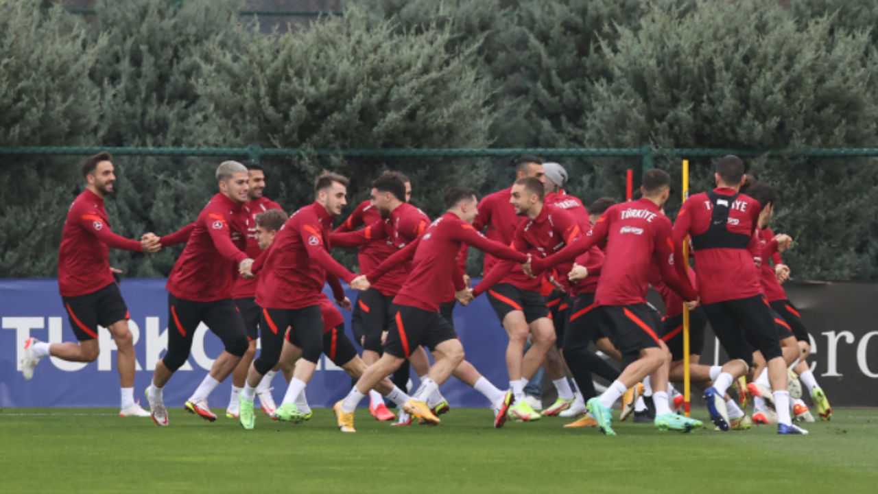 A Milli Futbol Takımı bir araya geldi