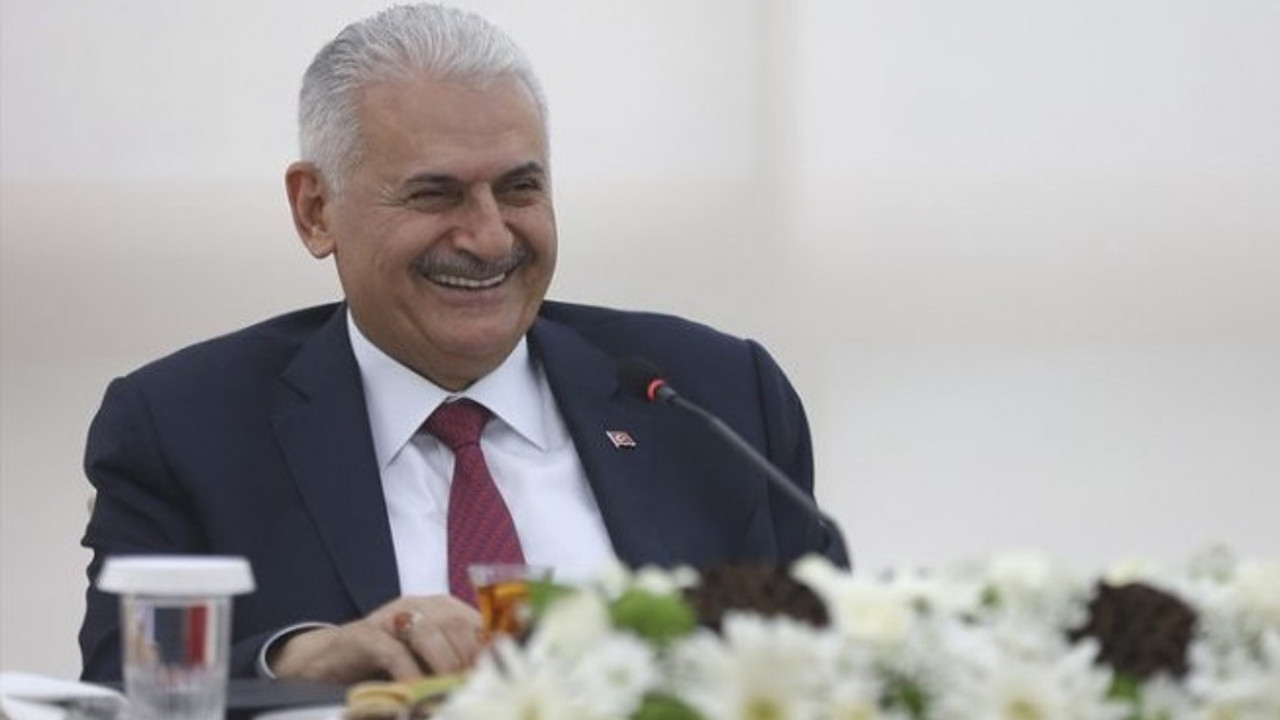 Binali Yıldırım: Sorunu olmayan delilerle ölülerdir