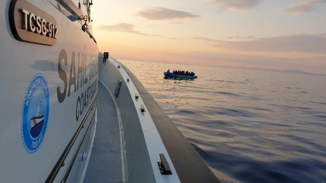 Sahil Güvenlik bir haftada 35 olaya müdahale etti bin 236 düzensiz göçmen yakalandı