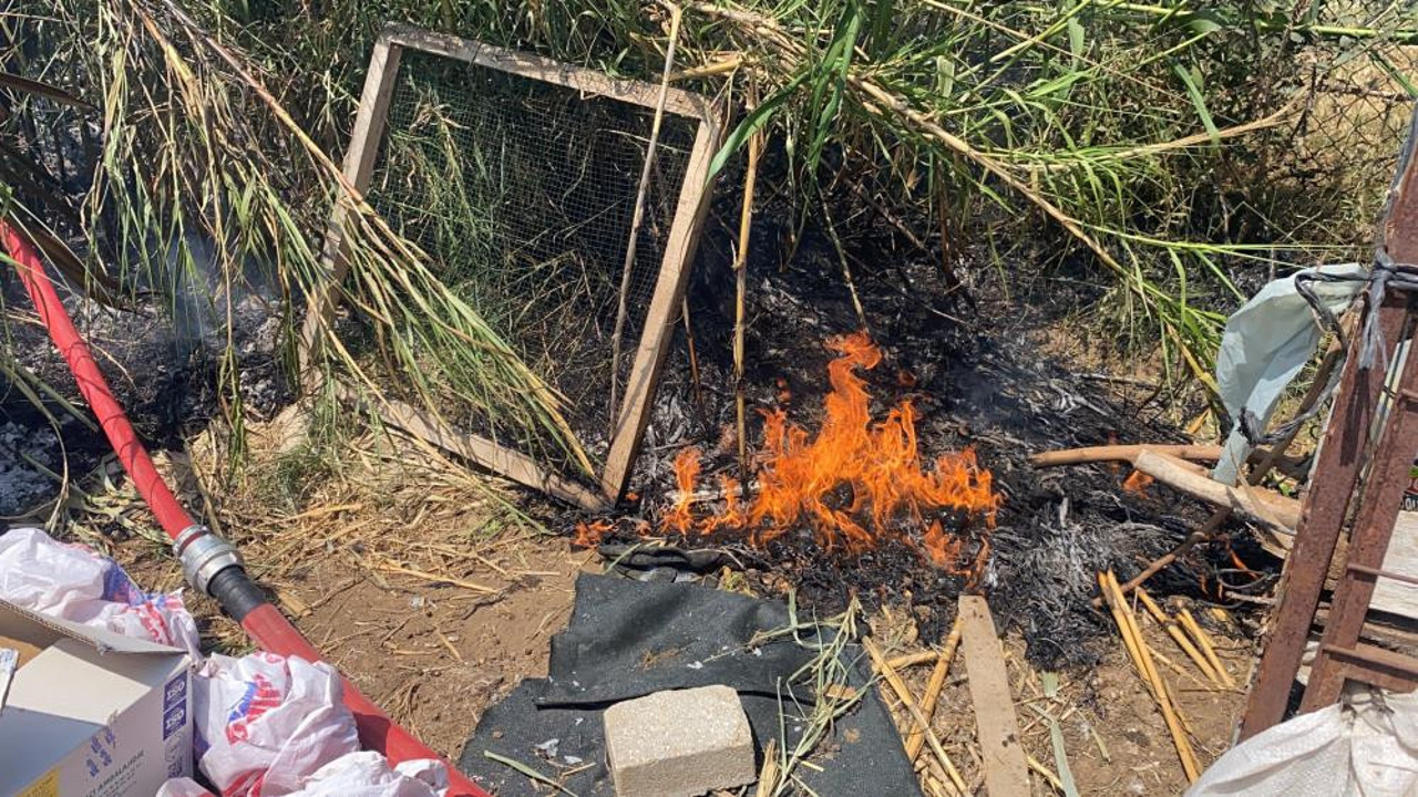 Fethiye’de otluk alanda çıkan yangın korkuttu