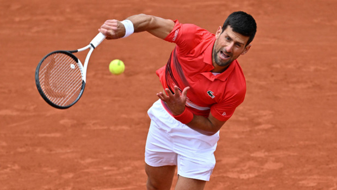 Dünya 1 numarası Djokovic çeyrek finalde