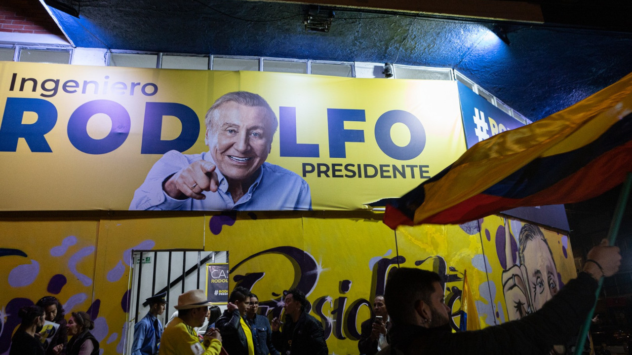 Kolombiya'da yeni cumhurbaşkanını ikinci tur seçimleri belirleyecek