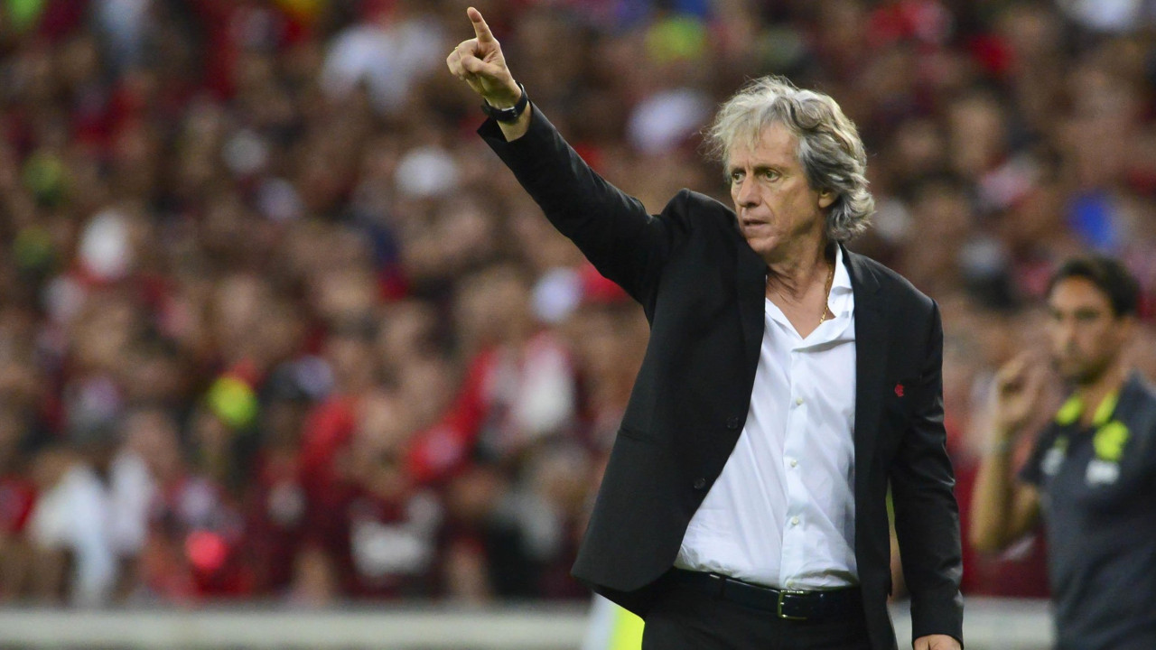 Fenerbahçe'de Seferoviç mi, Sörloth mu? Son karar Jorge Jesus'un. Yeniçağ en net iki adayı açıklıyor