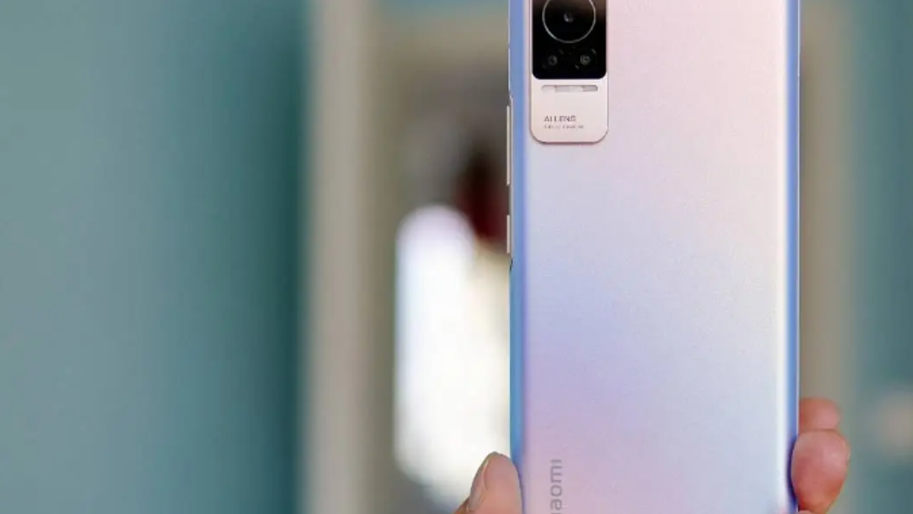 Xiaomi Civi 2'nin özellikleri sızdırıldı. İşte o bilgiler...