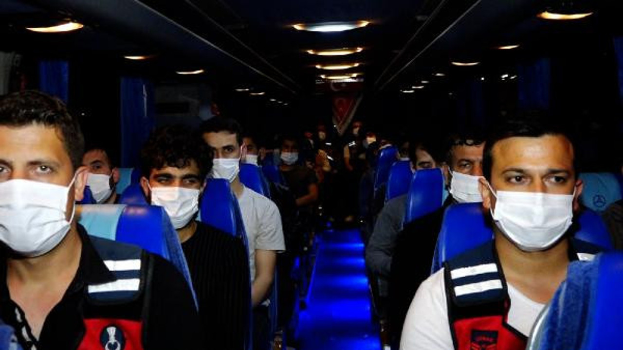 İstanbul Valiliği açıkladı. 6 bin 686 kaçak göçmen sınır dışı ediliyor