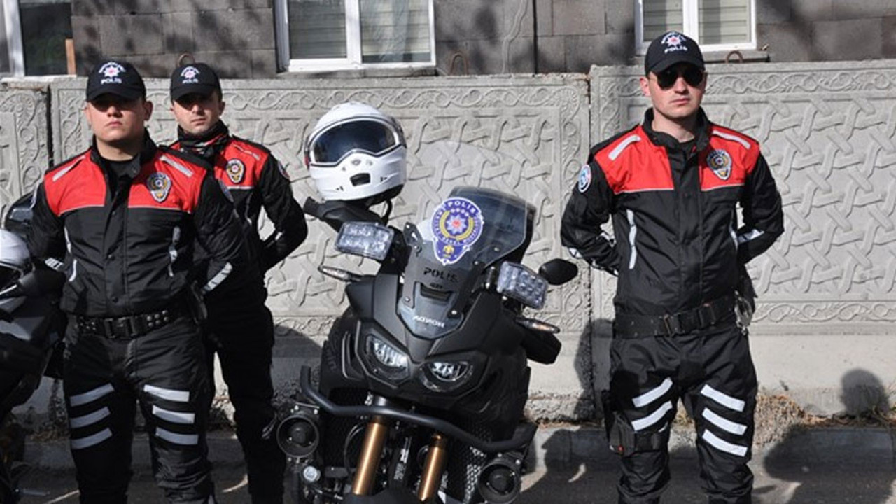 8 ayrı suçtan aranan zanlı yakalandı