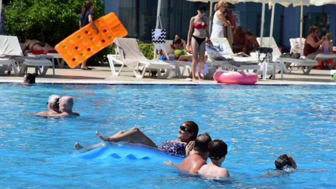 Yaz geldi havuz sezonu açıldı. Uzmanından dikkat çeken havuz uyarıları