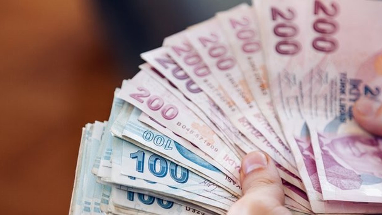 Dün suya bugün toplu taşımaya. AKP'nin kalesinde belediye zamlara ara vermiyor