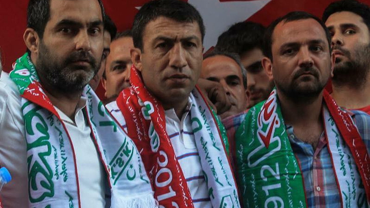 Dobo Metin lakaplı tribün liderine silahlı saldırı. Karşıyaka tribünü yasta