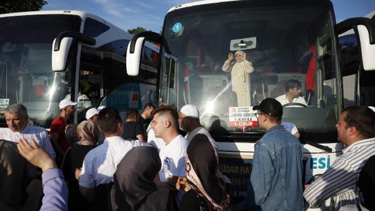 Pandemi sonrasında ilk hac kafilesi Harem'den uğurlandı