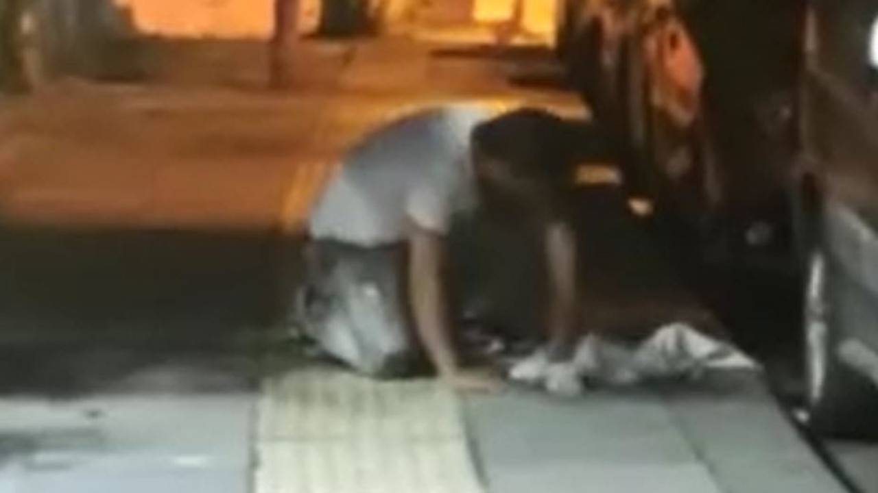 Alkollü şişedeki gibi durmadı. Adam komik hallere düştü