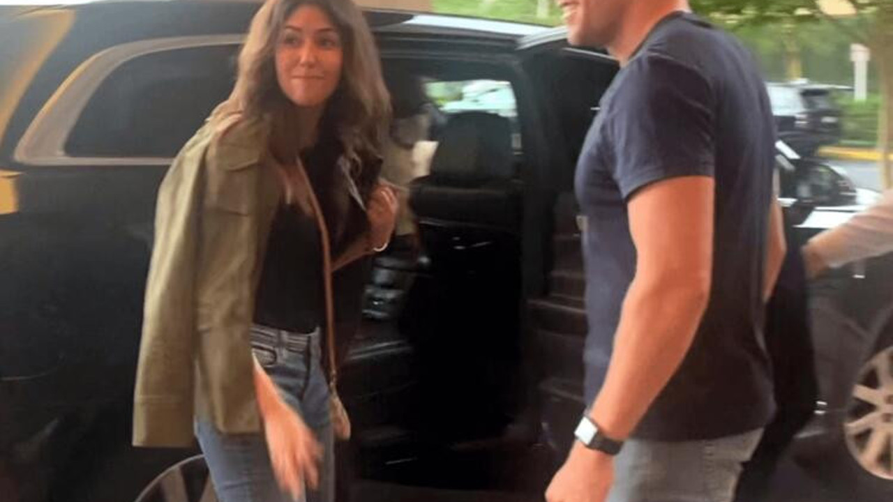 Johnny Depp'in avukatıyla aşk yaşadığı iddia ediliyordu! Camille Vasquez sevgilisiyle görüntülendi!