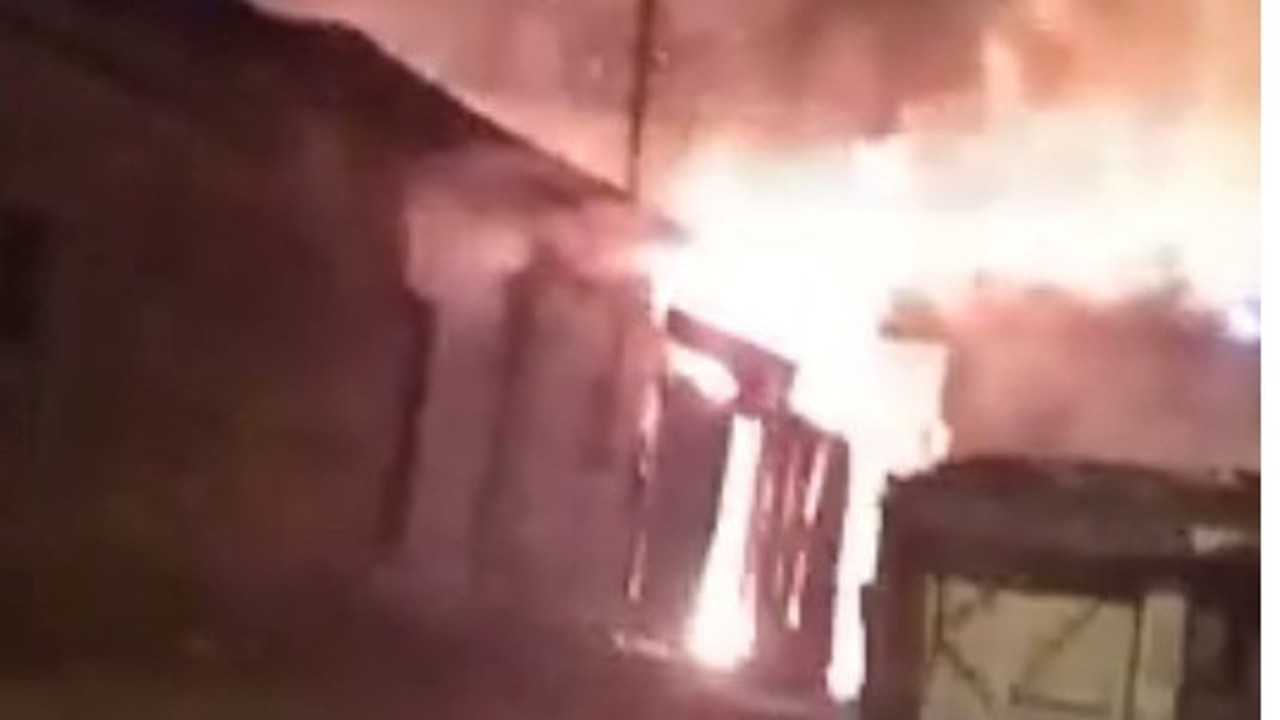 Patlaya patlaya yandı. İşçiler ölümden döndü