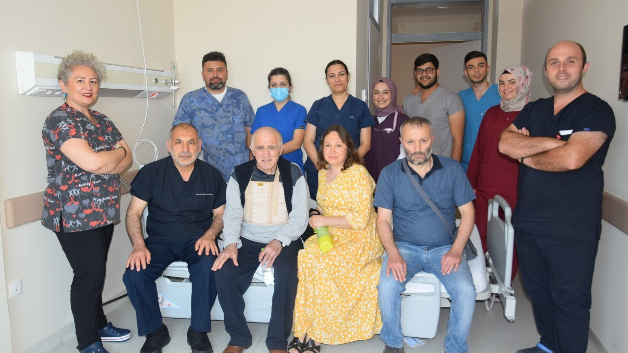 Kalbi sağda olan hastanın mucize kurtuluşu