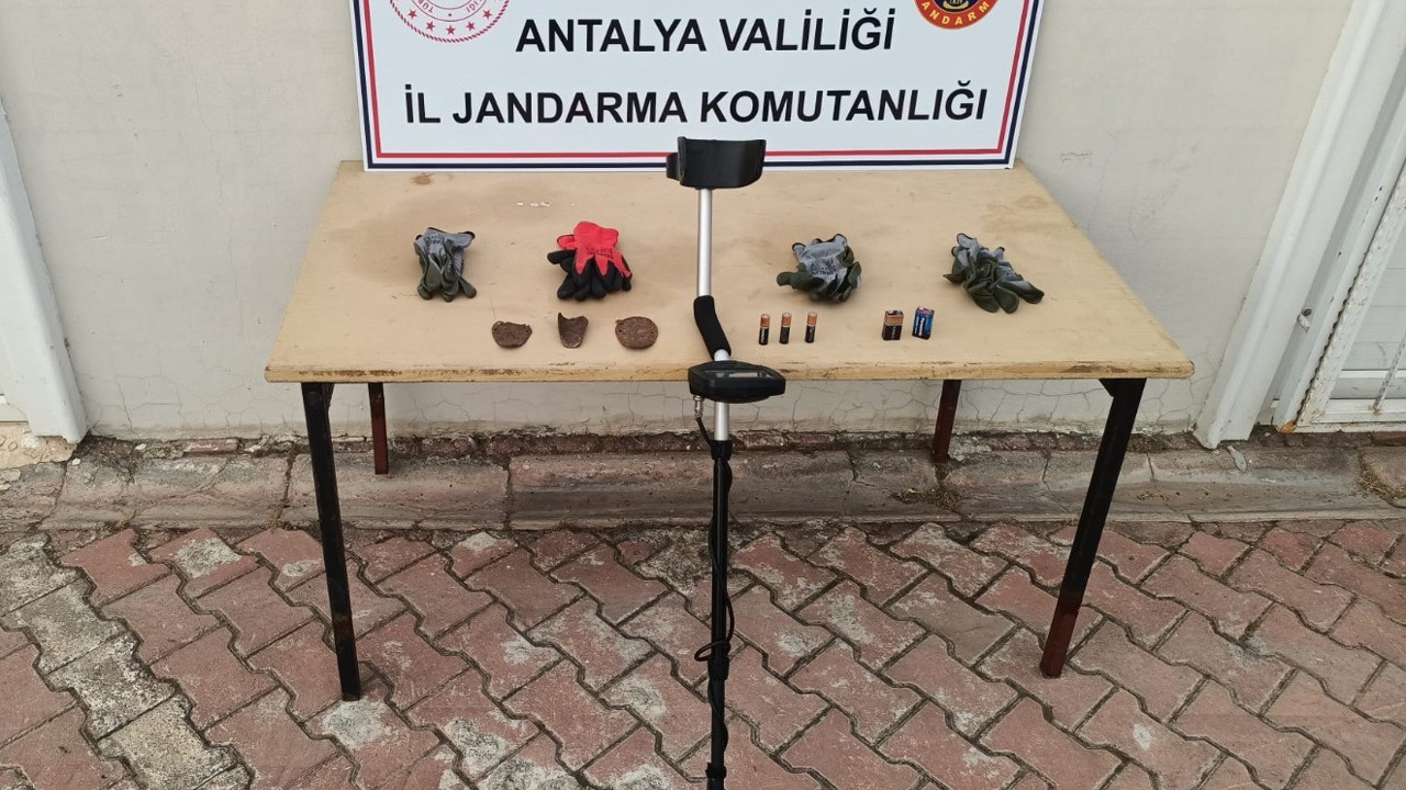 Sit alanında dedektör cihazı bulundu: 3 kişi gözaltına alındı